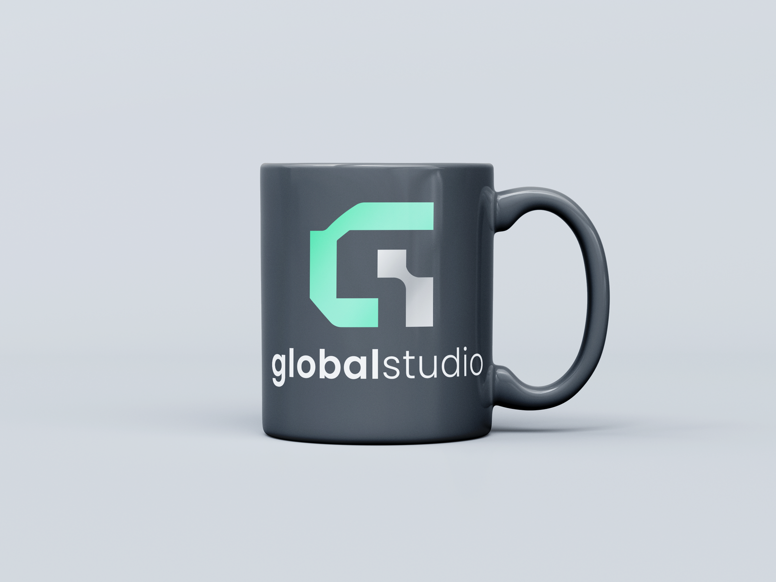 Die Markenidentität von Global Studio wurde mit größter Sorgfalt entwickelt, um unsere zentralen Werte und unsere Vision widerzuspiegeln. Der Prozess begann mit einer umfassenden Recherche und Analyse der Branchensituation, wobei wichtige Trends identifiziert und unsere Zielgruppe genau verstanden wurde.